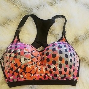 36DDD Victoria's Secret sports bra